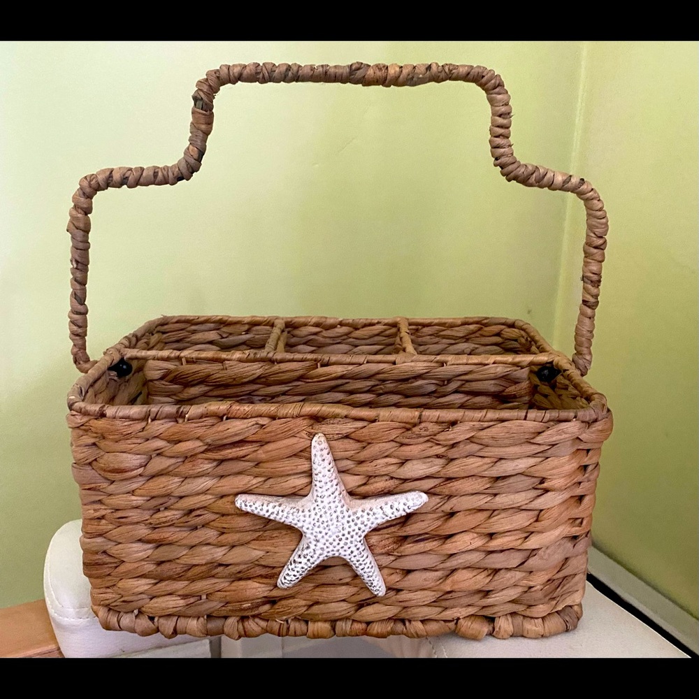 Plate/Utensil caddy